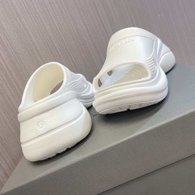 Balenciaga Slippers